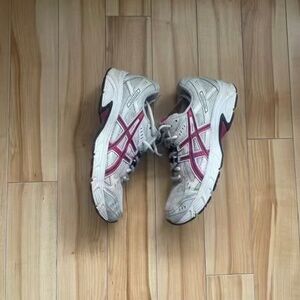 asics shoes 7.5